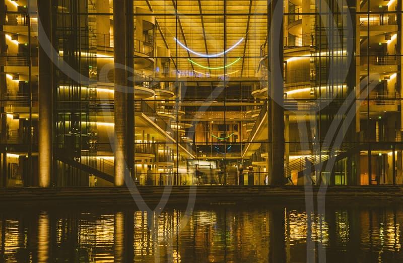 유리걸레로 창문을 반짝이게 하는 청소 팁과 실전 노하우